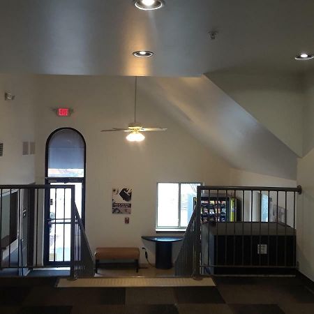 Welcome Suites Hazelwood Extended Stay Hotel المظهر الخارجي الصورة