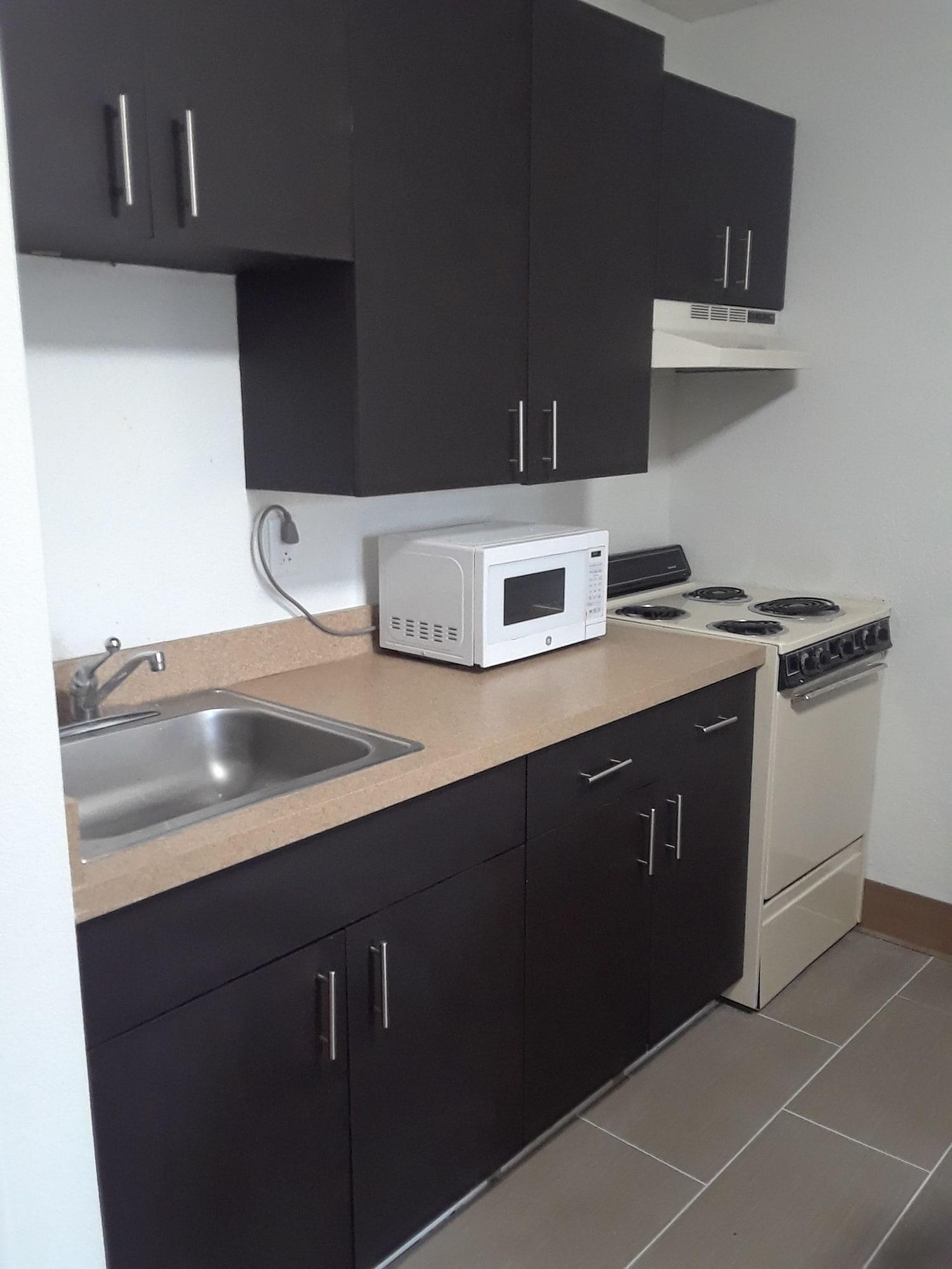 Welcome Suites Hazelwood Extended Stay Hotel المظهر الخارجي الصورة